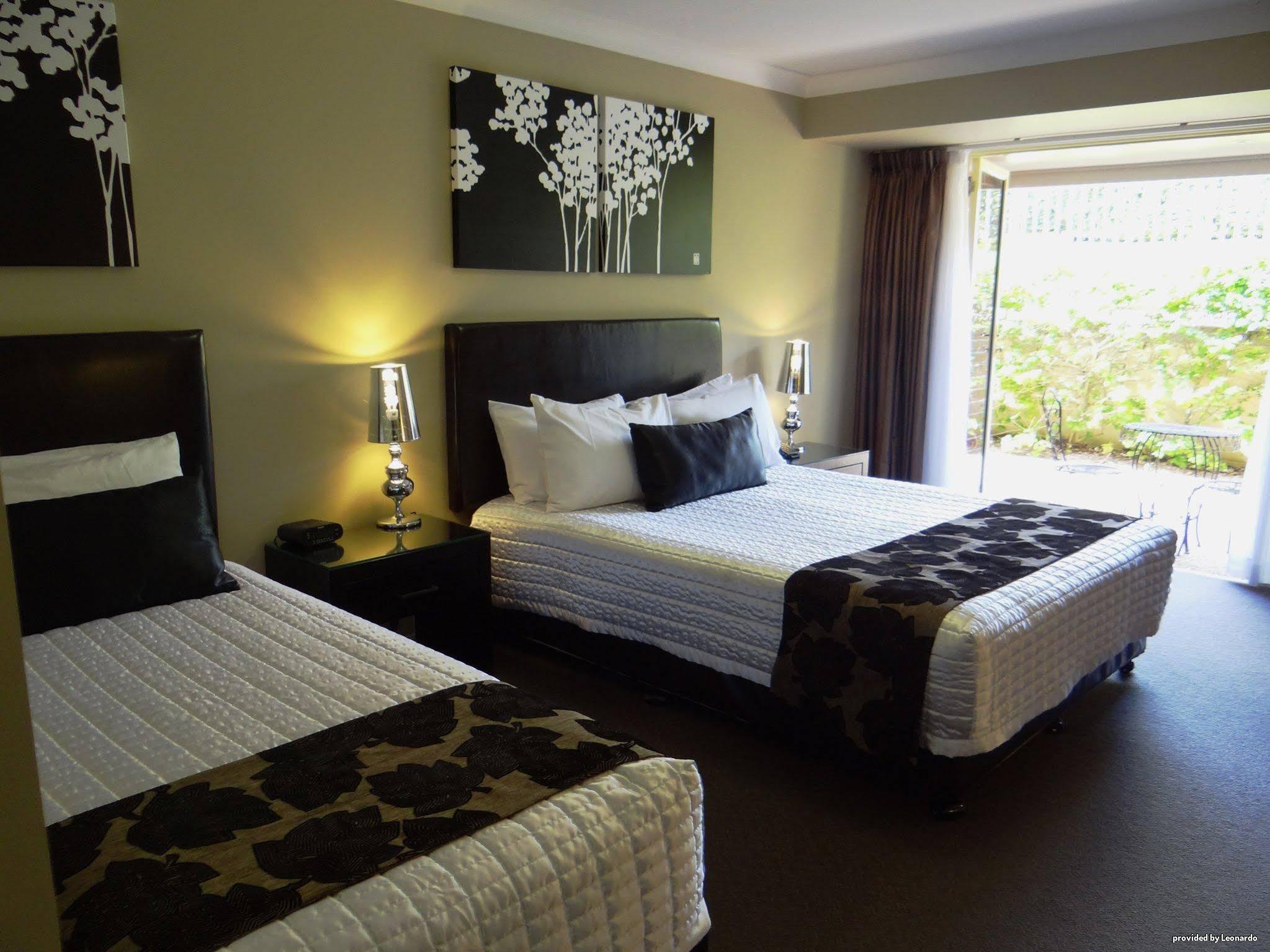 Ambassador On Ruthven Motel Toowoomba Ngoại thất bức ảnh
