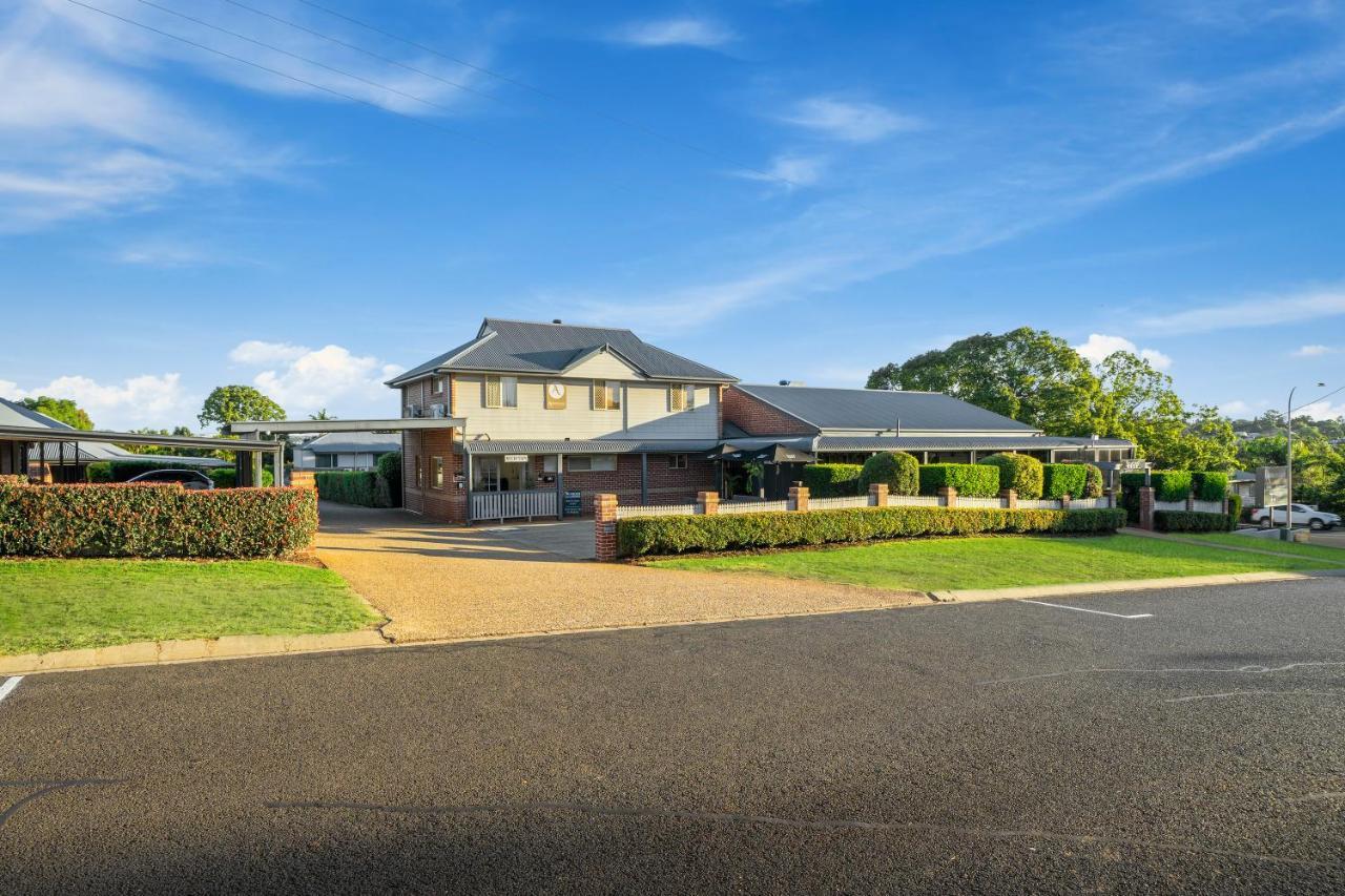 Ambassador On Ruthven Motel Toowoomba Ngoại thất bức ảnh